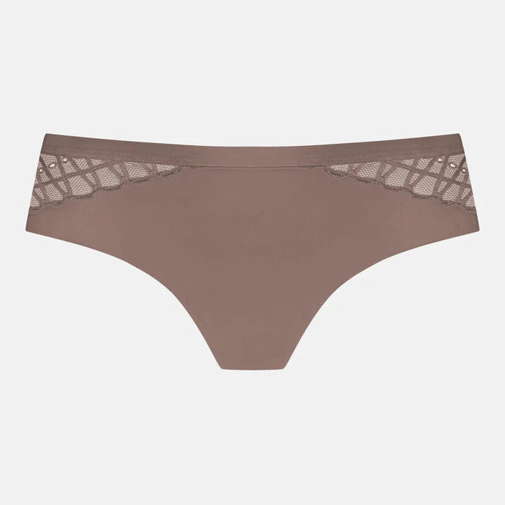 Shorty | Poetry Temptation