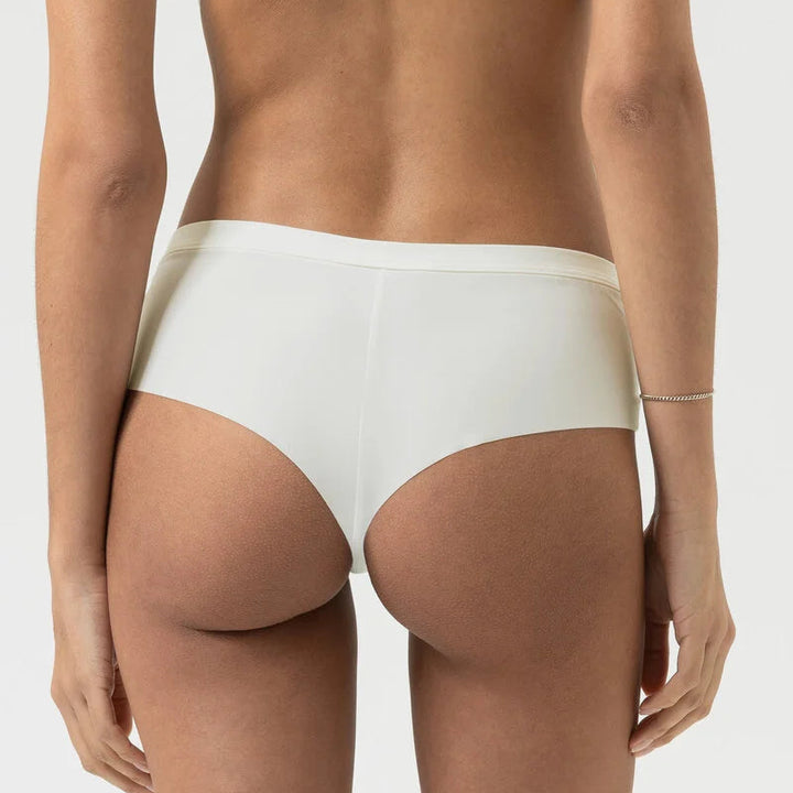 Shorty | Poetry Temptation