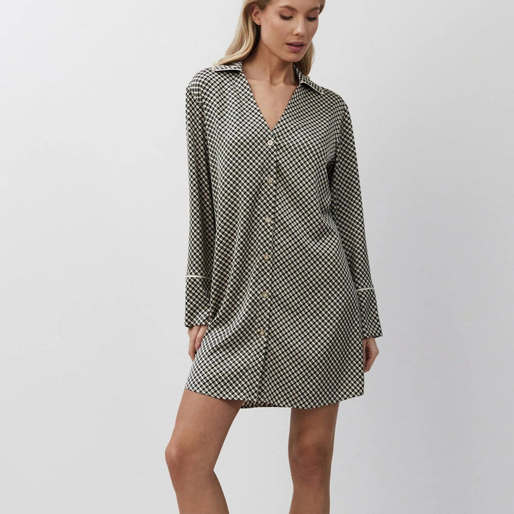 Liquette Satin | Romie