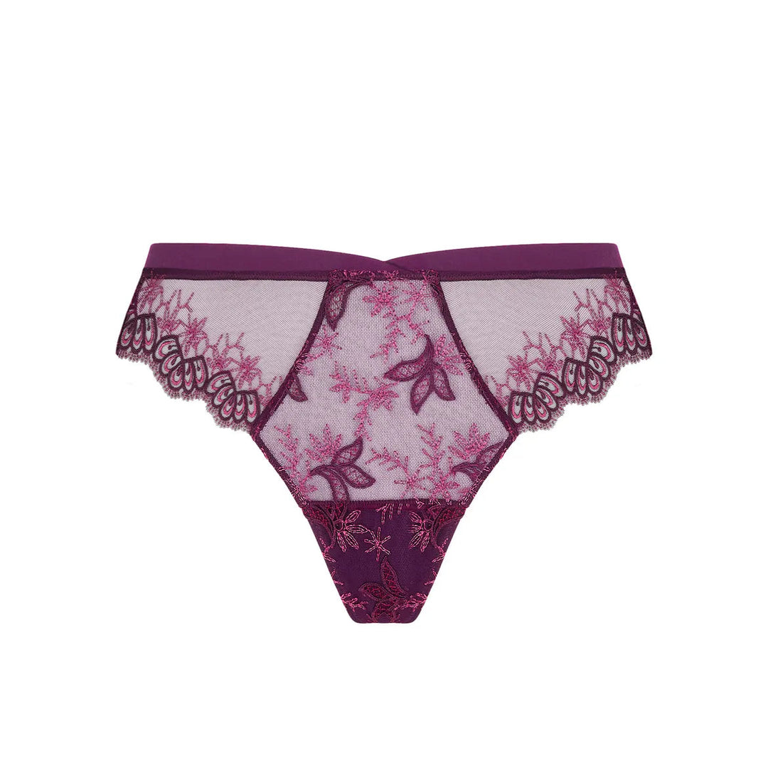 String | Elegance Artist