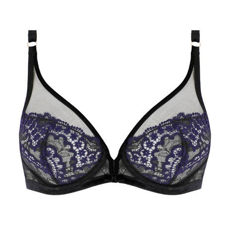 Soutien gorge emboitant | Scénario