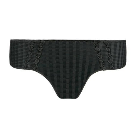 Shorty | Avero